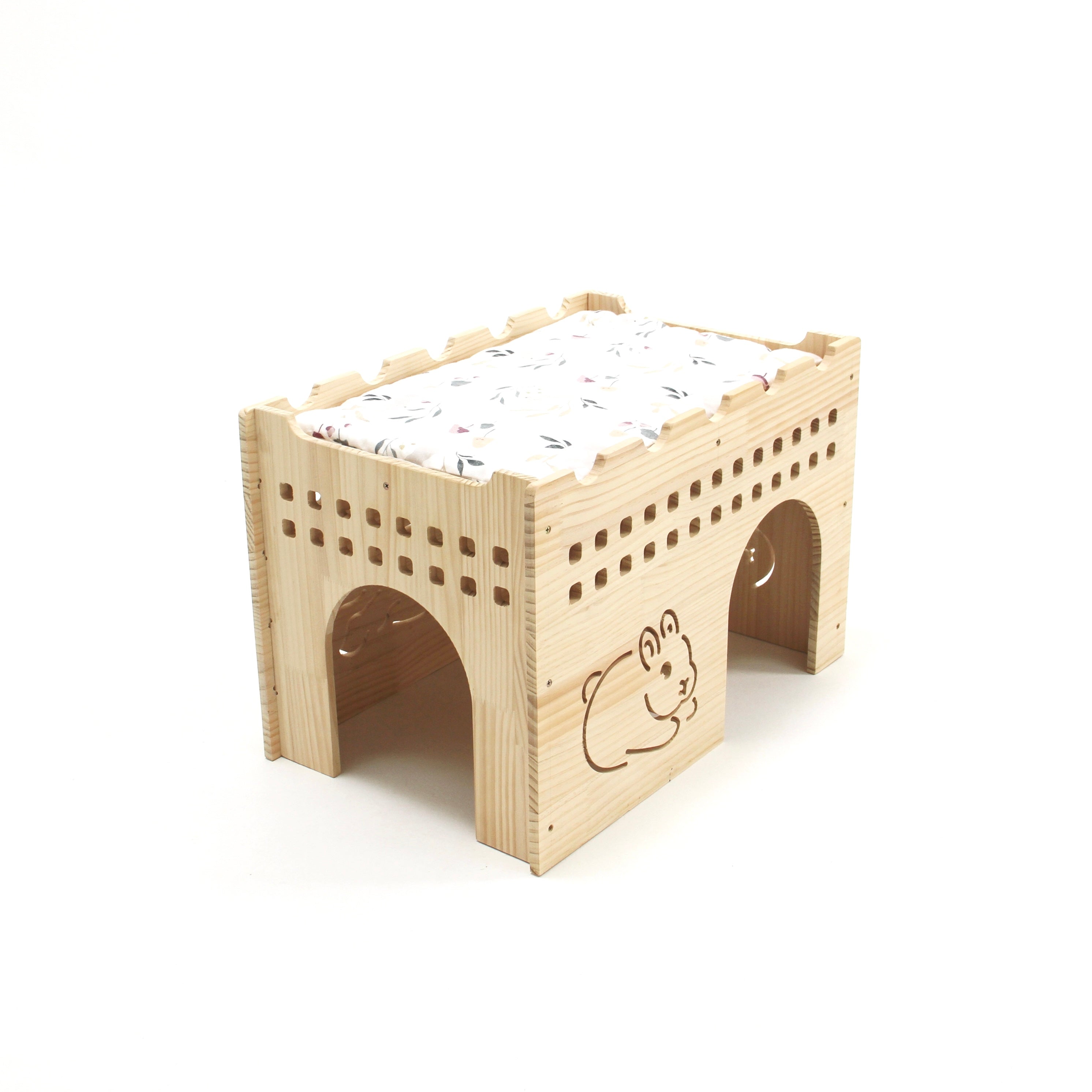 ROOLY Rabbit Castle (PRE-ORDER, SHIPS SEPTEMBER)