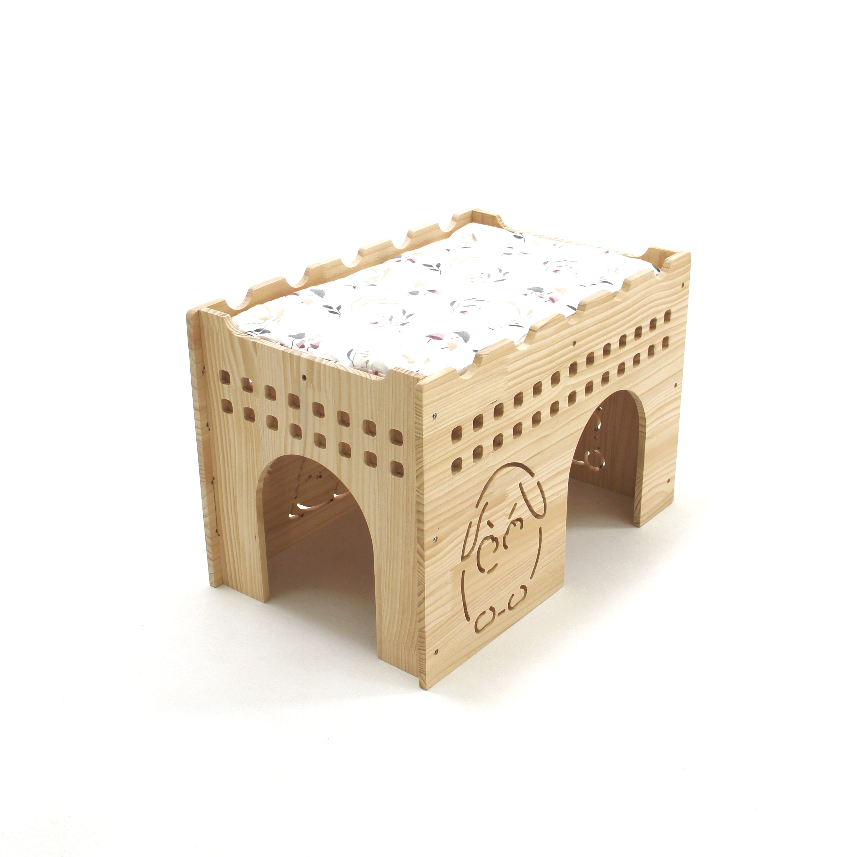 ROOLY Rabbit Castle (PRE-ORDER, SHIPS SEPTEMBER)